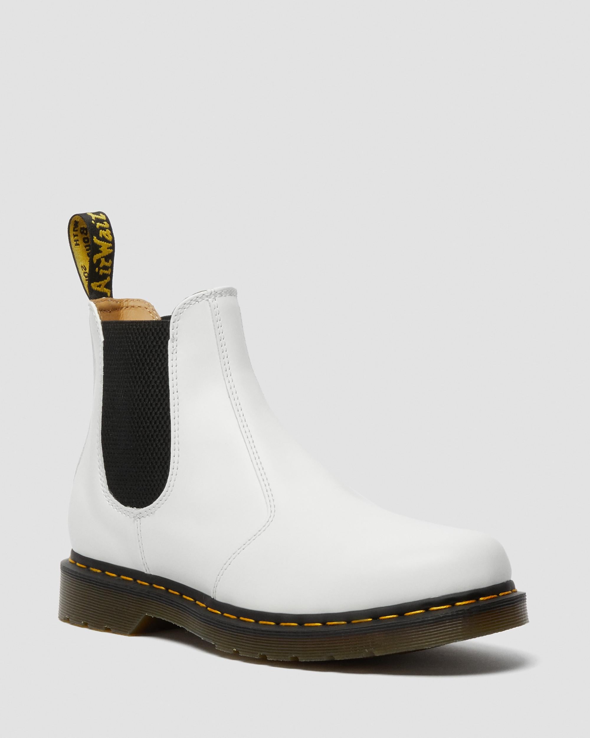 2976 Yellow Stitch Smooth Leather Chelsea Boots - White